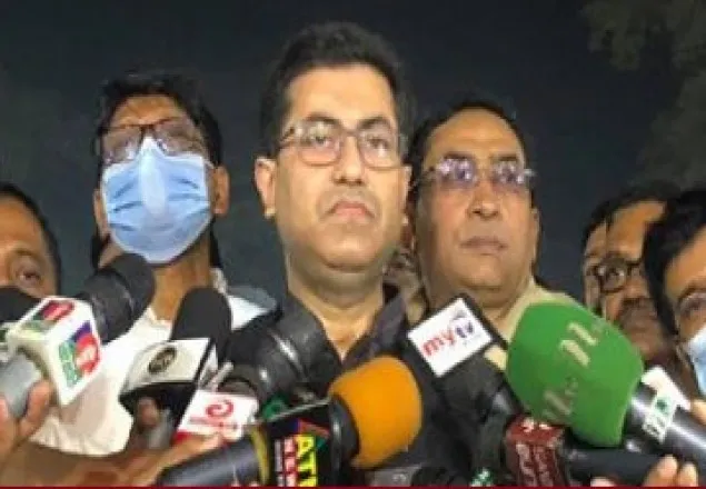 ডিএসসিসি এলাকার সব নামফলক বাংলায় লিখতে হবে: মেয়র