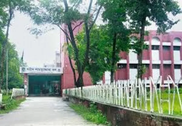 হলে উঠতে শিক্ষার্থীদের টিকাগ্রহণ বাধ্যতামূলক