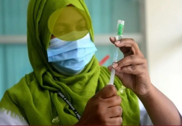 টিকা নেয়ার পরও ঢাকায় করোনা আক্রান্ত স্বাস্থ্যকর্মী