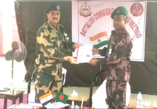 সীমান্তে বিজিবি-বিএসএফ ব্যাটালিয়ন কমান্ডার পর্যায়ে পতাকা বৈঠক