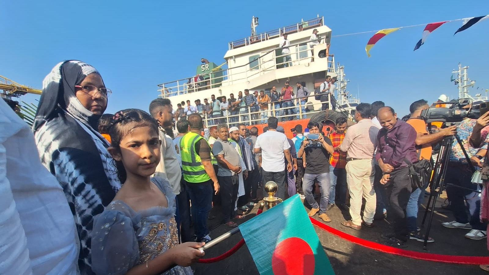 انتهت رحلة طاقم سفينة "إم في عبد الله" المروعة