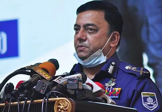 ‘দেশে-পুলিশের সমালোচনা করে তাদের মুখে ছাই পড়ুক’