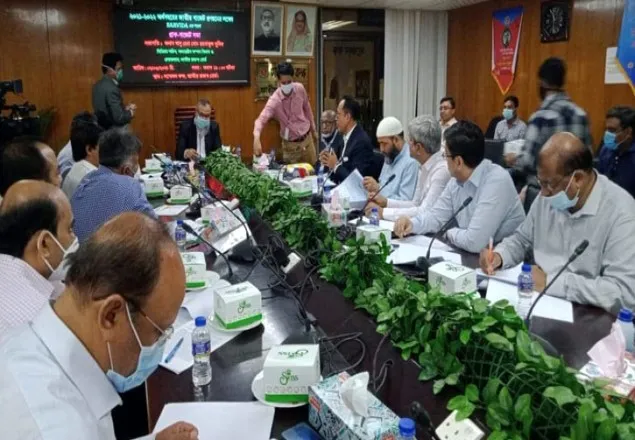 পুরনো গাড়ি আমদানিতে শুল্ক নির্ধারণের প্রস্তাব