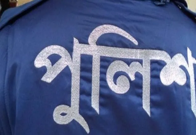 সাভারে নামাজ শেষে রাস্তা পার হতে গিয়ে এসআই নিহত