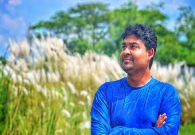 খুলনায় সড়ক দুর্ঘটনায় ব্যবসায়ী নিহত
