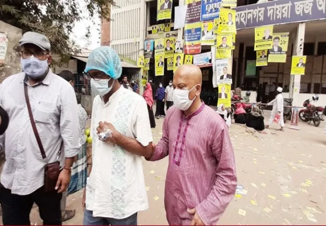 আদালতে ‘নির্যাতনের বর্ণনা’ দিলেন কার্টুনিস্ট কিশোর, মামলার আবেদন
