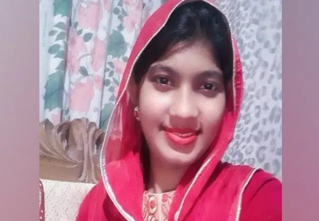 গাজীপুরে ট্রাকের চাকায় পিষ্ট নারী প্রকৌশলী নিহত