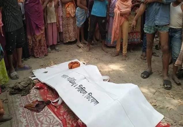 জামালপুরে আগুনে পুড়ে গৃহবধূর মৃত্যু, দগ্ধ স্বামীও