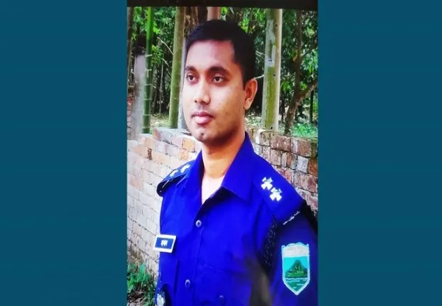 মাথায় গুলি করে এসআইয়ের আত্মহত্যা