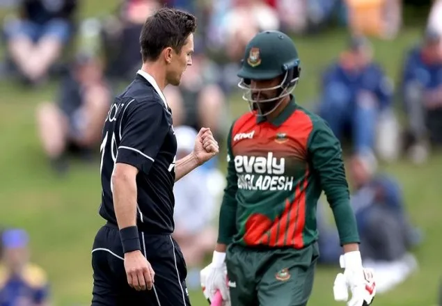 এক পরিবর্তন নিয়ে ব্যাটিংয়ে বাংলাদেশ