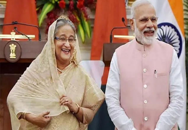 মোদিকে অভ্যর্থনা জানাতে টুঙ্গিপাড়ায় প্রধানমন্ত্রী