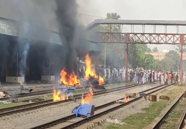 ব্রাহ্মণবাড়িয়ায় হামলা-অগ্নিসংযোগের ঘটনায় ৫ মামলা
