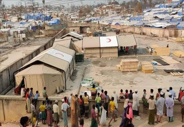 রোহিঙ্গা ক্যাম্পের আগুনে দগ্ধ হাসপাতাল পুনর্নির্মাণ করছে তুরস্ক