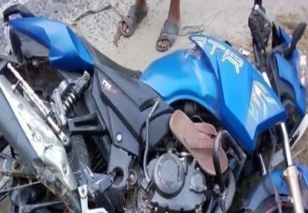 পটুয়াখালীতে দুই মোটরসাইকেলের সংঘর্ষে স্কুলছাত্র নিহত