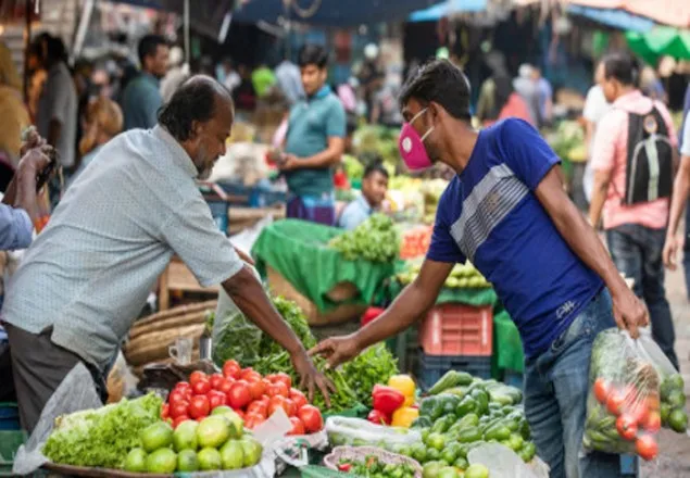 লকডাউনে কাঁচাবাজার খোলা থাকবে ৬ ঘণ্টা