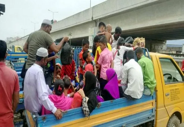পণ্যবাহী গাড়িতে কোনোভাবেই যাত্রী বহন নয়: কাদের
