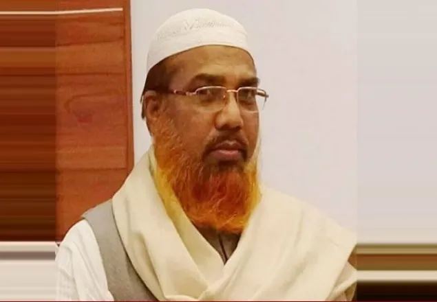 ৮ বছর আগের মামলায় হেফাজত নেতা মাওলানা জুবায়ের রিমান্ডে