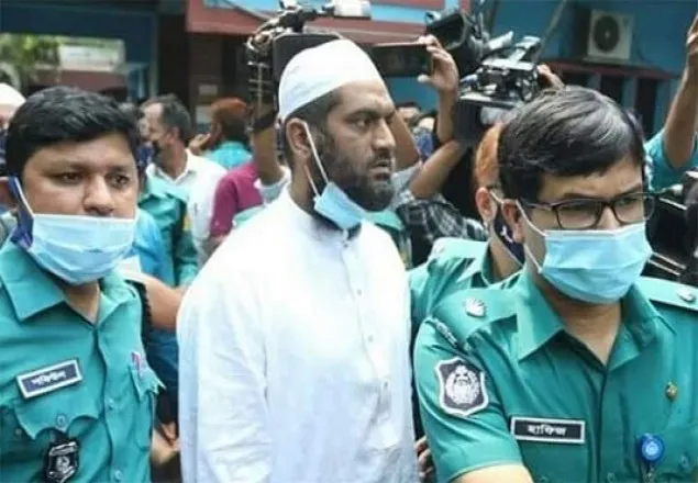 হেফাজত নেতা মামুনুল হক ৭ দিনের রিমান্ডে