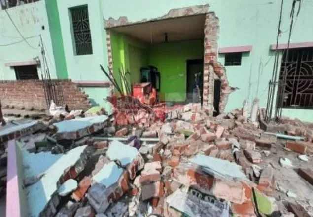 ফতুল্লায় গ্যাস বিস্ফোরণে, শিশুসহ দগ্ধ ১১