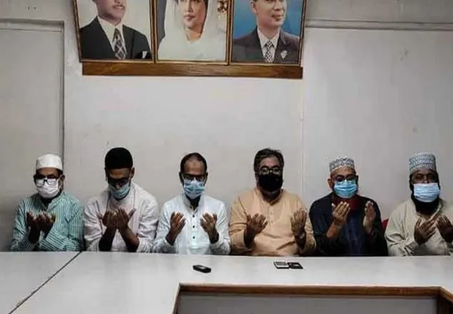 খালেদা জিয়ার রোগমুক্তি কামনায় কোরআন খতম, দোয়া মাহফিল