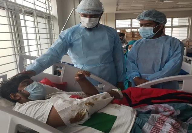 পুরান ঢাকা থেকে অবিলম্বে দাহ্য পদার্থ ও কেমিক্যাল গোডাউন স্থানান্তর করুন: ড. মাসুদ