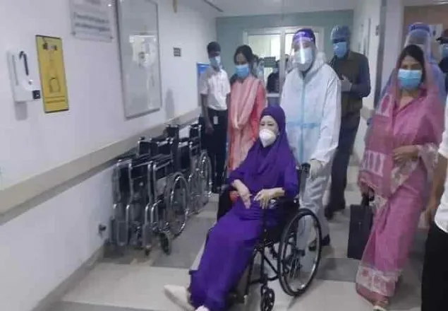 রাতে হাসপাতালে নেয়া হবে খালেদা জিয়াকে
