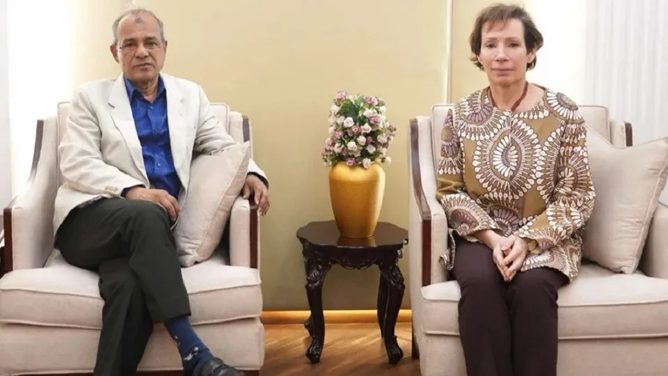 যুক্তরাষ্ট্রে আরও বেশি রোহিঙ্গা পুনর্বাসনের আহ্বান স্বরাষ্ট্র উপদেষ্টার