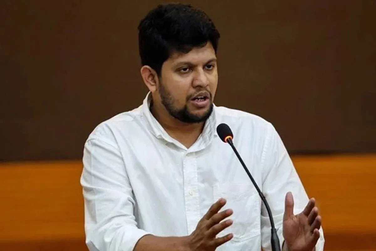 আ.লীগ নিষিদ্ধে উক্ত দলকে ভরসা করার বিনিময়ে পেয়েছি অশ্বডিম্ব: মাহফুজ