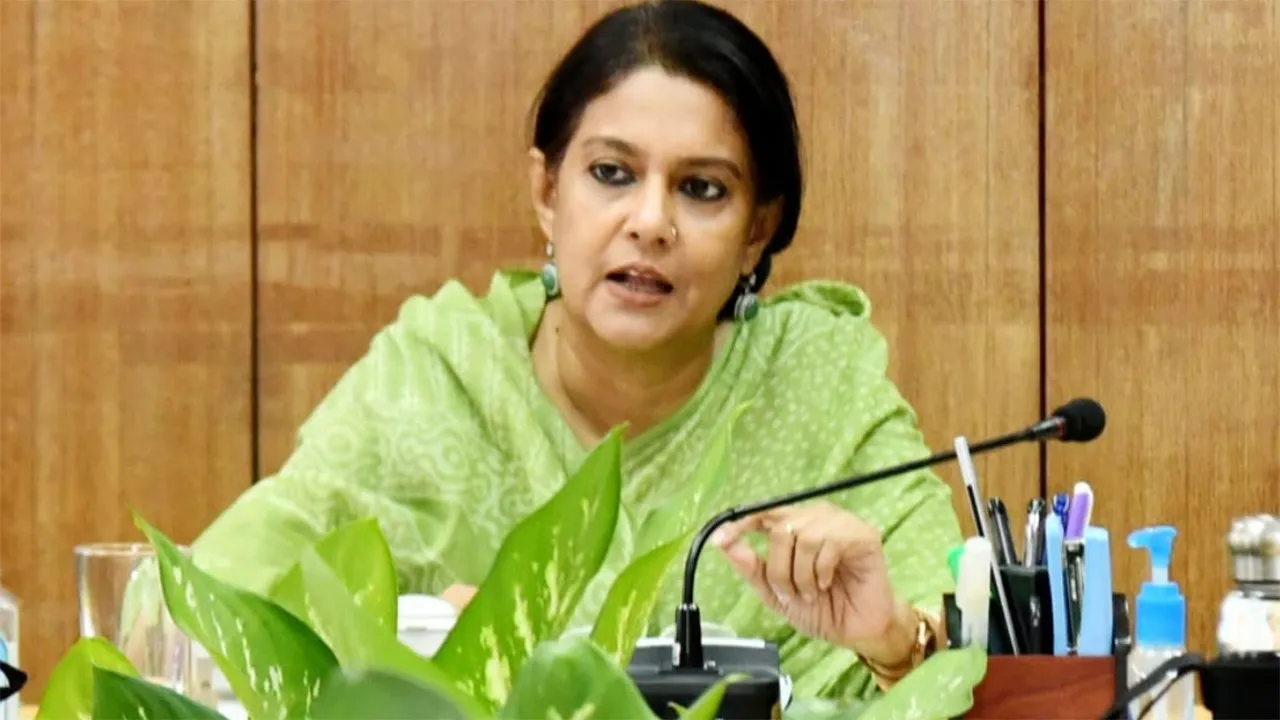 ‘সাশ্রয়ী দামে টেকসই-আধুনিক ফার্নিচার সরবরাহের উদ্যোগ নিয়েছে সরকার’