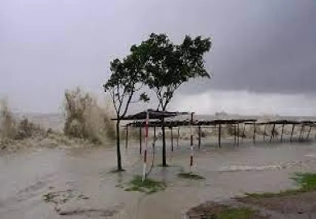 সাগরে লঘুচাপের পূর্বাভাস
