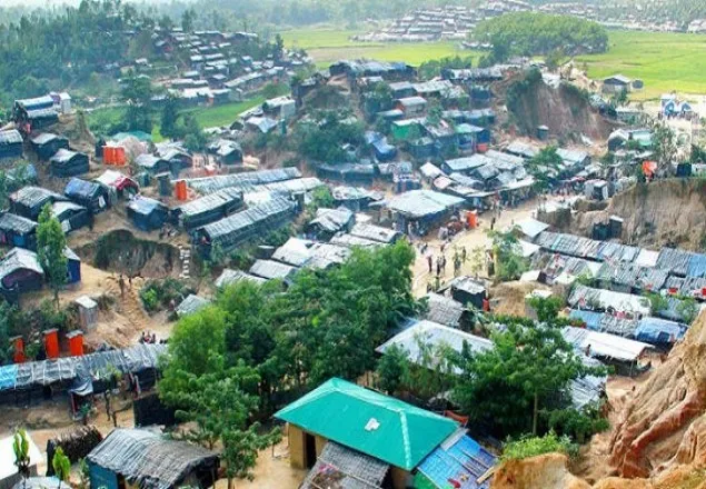 টেকনাফসহ ৫ রোহিঙ্গা ক্যাম্পে ‘কঠোর লকডাউন’
