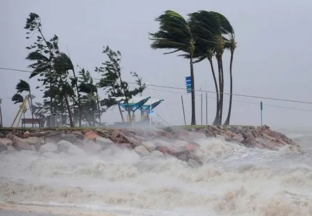 কখন, কোথায় আঘাত হানতে পারে ঘূর্ণিঝড় ‘ইয়াস’