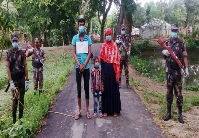 সাতক্ষীরা সীমান্তে ভারত ফেরত ৬ বাংলাদেশি আটক