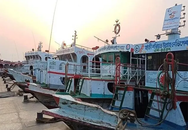 লকডাউনে শিমুলিয়া-বাংলাবাজারে লঞ্চ-স্পিডবোট চলাচল বন্ধ