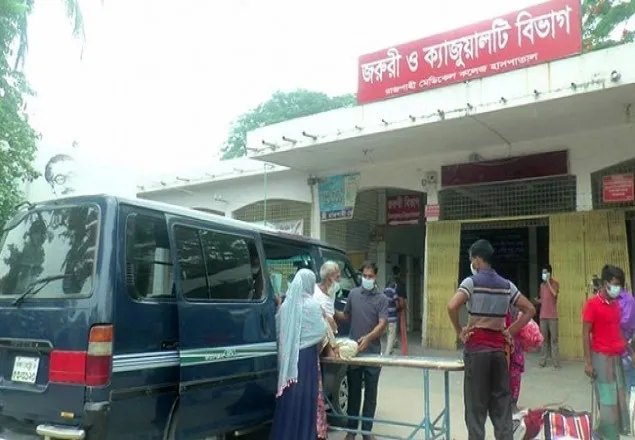 রামেক করোনা ইউনিটে রেকর্ড ২৫ জনের মৃত্যু