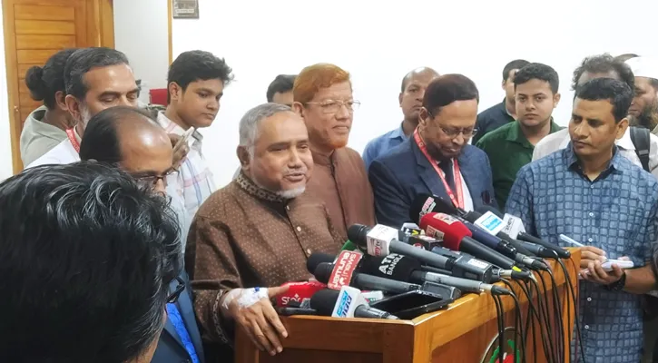 নভেম্বরে গণভোট চায় জামায়াত