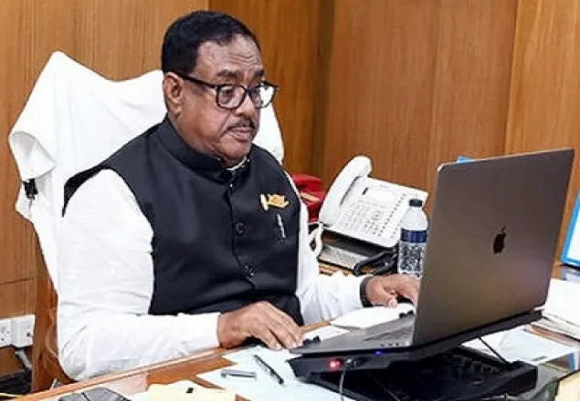বাজার স্থিতিশীল রাখতে অভ্যন্তরীণ চাল আমদানি চলবে : সাধন চন্দ্র মজুমদার 