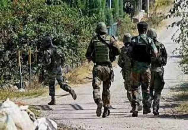 কাশ্মিরে সংঘর্ষে ১ ভারতীয় সৈন্যসহ নিহত ৬