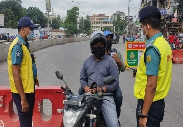 লকডাউনের তৃতীয় দিনে রাজধানীতে গ্রেফতার ৬২১