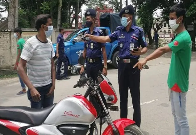 বিধিনিষেধ লঙ্ঘন : গোপালগঞ্জে  ৪৭ ব্যক্তিকে জরিমানা