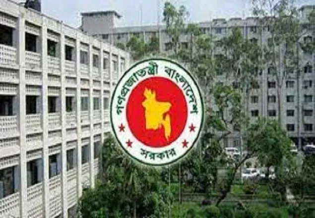 সরকারি কর্মচারীদের কর্মস্থলে থাকার নির্দেশ