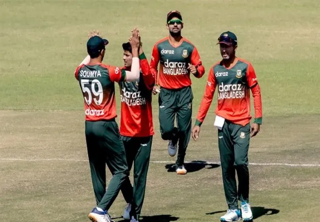 বাংলাদেশের টার্গেট ১৬৭, শরিফুলের ক্যারিয়ার সেরা বোলিং