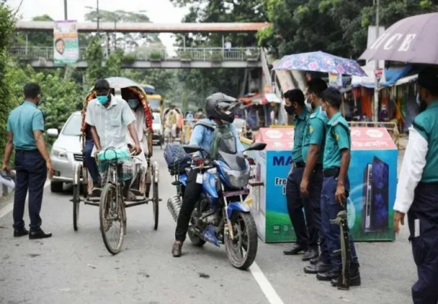 লকডাউন: ঢাকায় গ্রেফতার ৫৬৬, জরিমানা সাড়ে ১১ লাখ