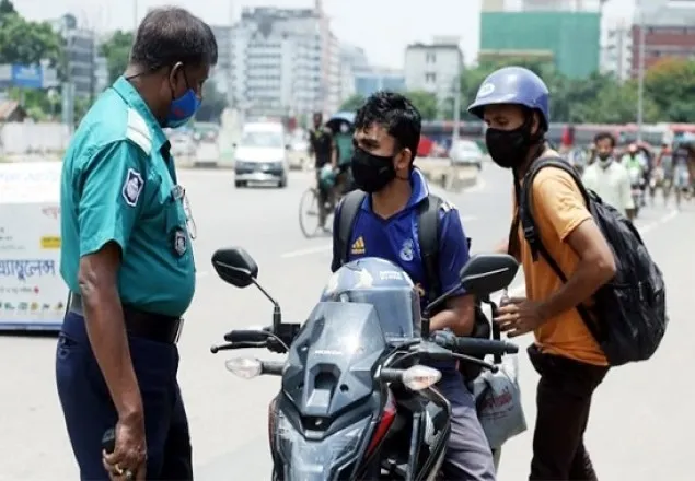 কঠোর বিধিনিষেধের ষষ্ঠ দিনে ঢাকায় ৫৬২ জন গ্রেফতার