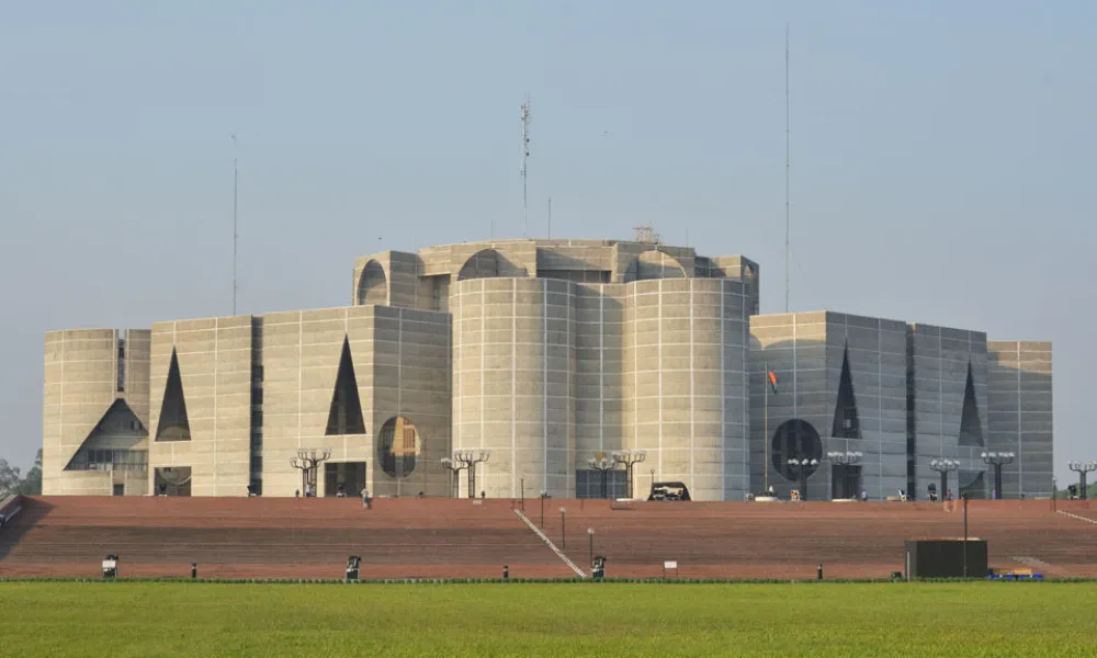 সংসদ উপনেতা ও স্পিকার পদে ৮, ডেপুটি স্পিকারে ৪ নাম আলোচনায়