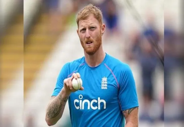 অনির্দিষ্টকালের জন্য ক্রিকেট থেকে সরে দাঁড়ালেন স্টোকস