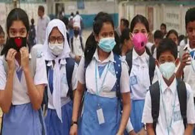শিক্ষক-শিক্ষার্থীদের টিকা নিয়ে শিক্ষা মন্ত্রণালয়ের ৪ নির্দেশনা