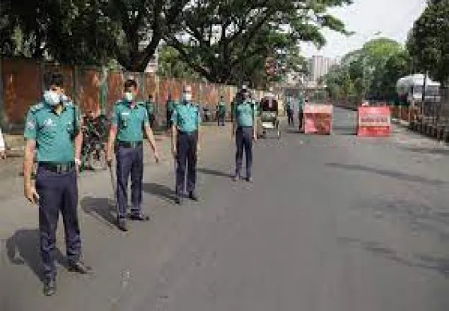 করোনার টিকা না নিয়ে রাস্তায় বের হলেই শাস্তি
