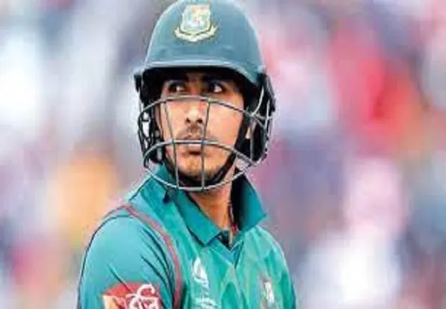 আত্মঘাতী শটে বিদায় নিলেন সৌম্য সরকার