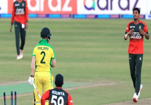মেহেদীর পর মুস্তাফিজের আঘাত